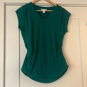 Athleta Outbound V-Neck Tee